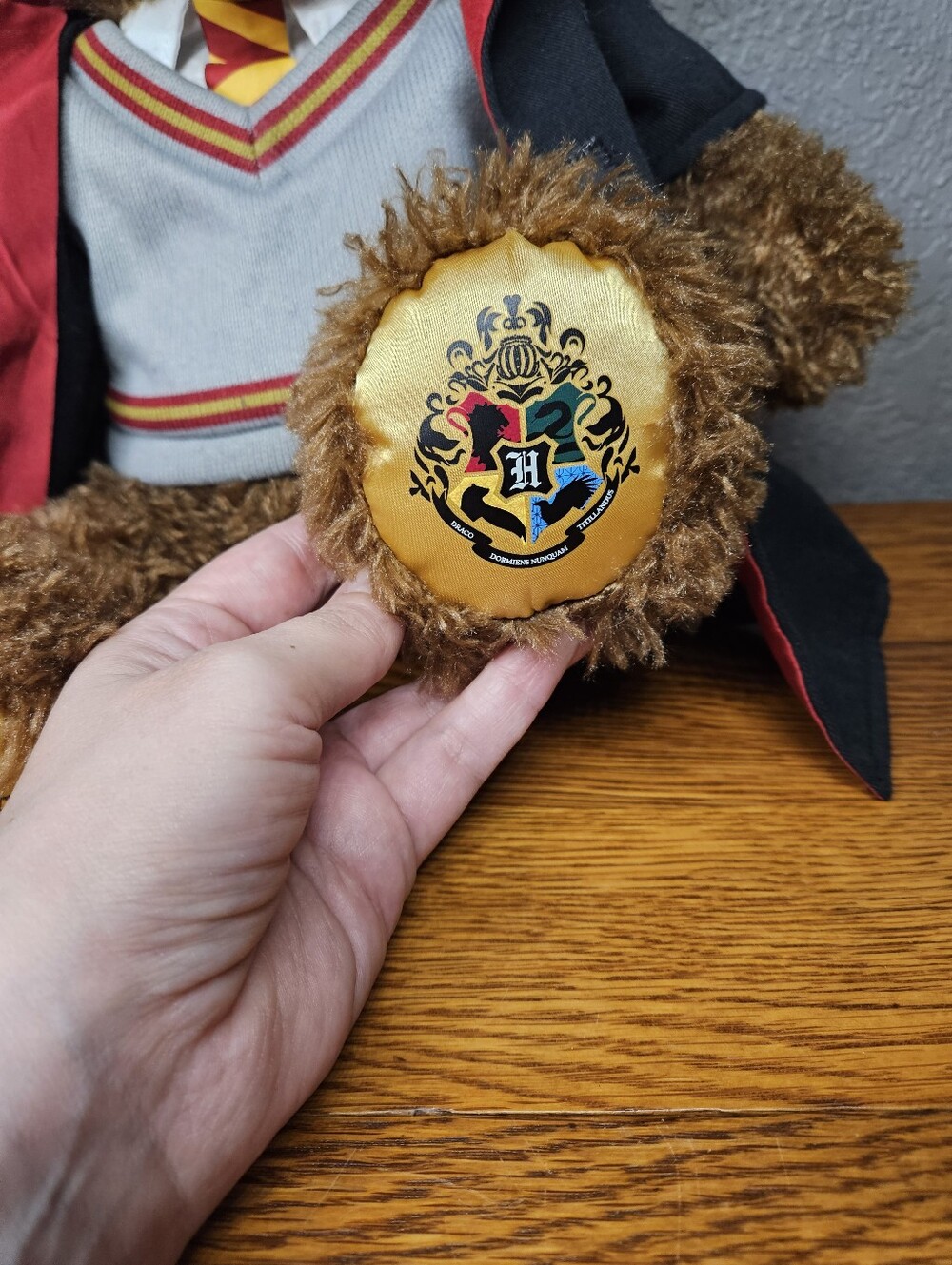 Build-A-Bear Harry Potter Gryffindor Bear - Picture 3 of 7
